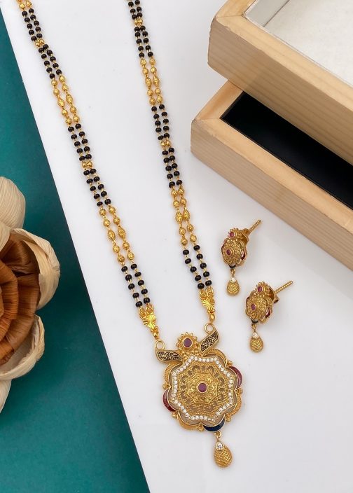 Stunning Mangalsutra With Diamonds Chain For Women