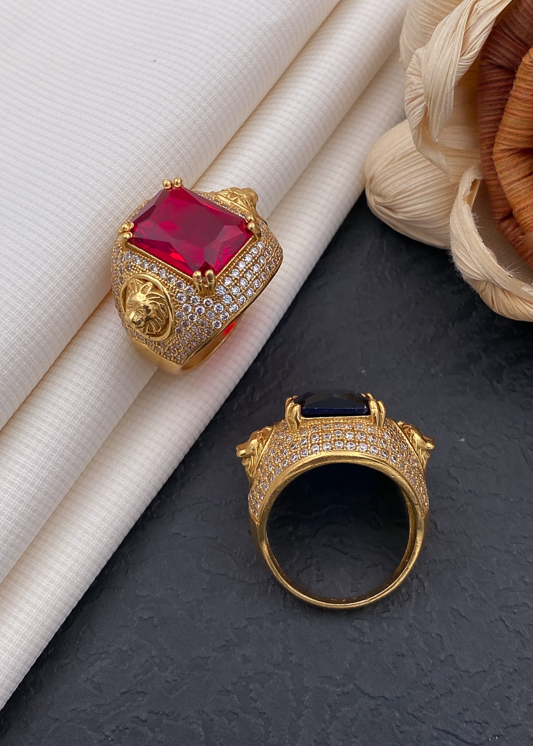 Garnet Personality|unisex Brass Garnet Engagement Ring - Red Pomegranate  Style