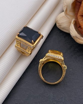 Fashion Star Black Signet Ring – Rings Universe