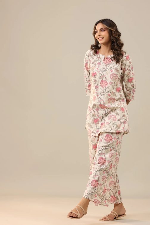 Multi Color Mesmerizing Printed Cotton Kurta and Plazzo Set