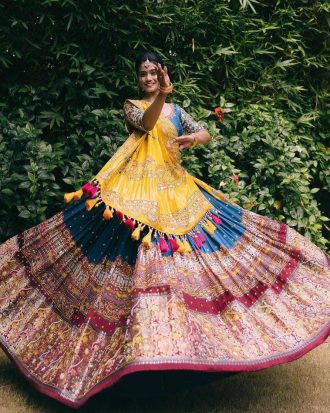 Navratri Mirror Work Chaniya Choli