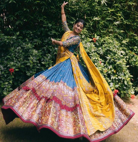 Navratri Mirror Work Chaniya Choli