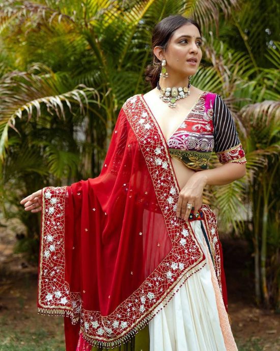 Stylish Navratri Lehenga Choli