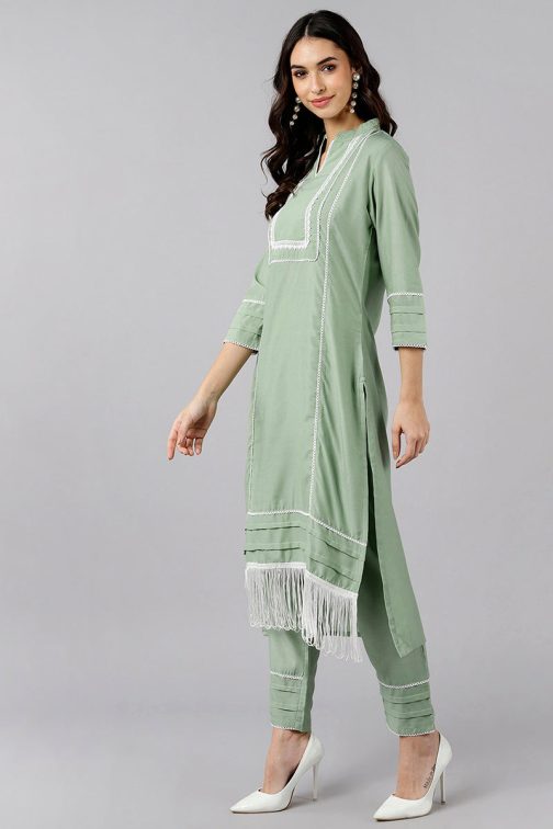 Green Poly Silk Solid Straight Kurta Set - Image 2