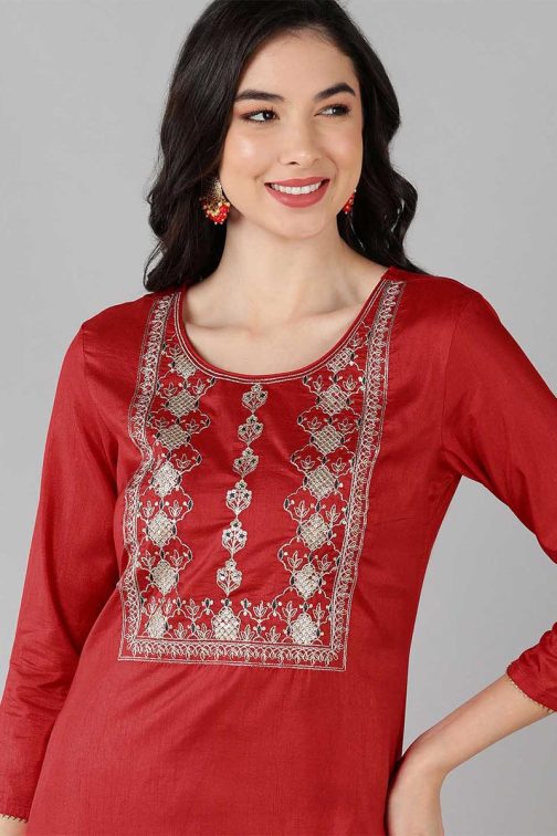Red Poly Silk Straight Yoke Design Kurta Set - Image 2