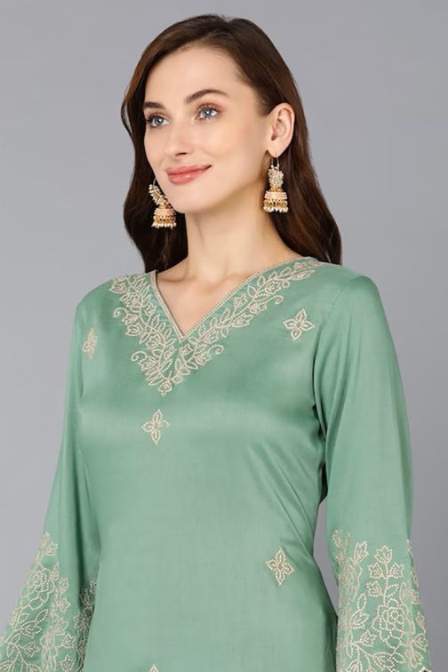 Green Silk Blend Floral Straight Suit Set - Image 2