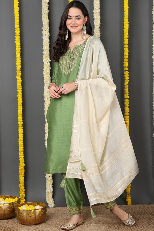 Green Silk Blend Solid Embroidered Straight Suit Set