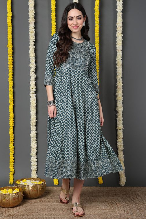 Stunning Green Cotton Ethnic Motifs Printed Anarkali Kurta with a Regal Touch - Image 3