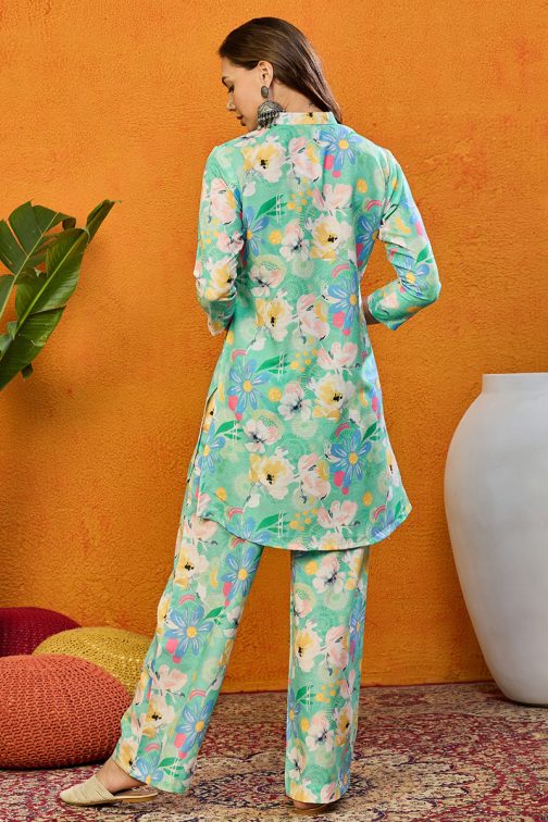 Green Rayon Blend Floral Printed Straight Co-ords Sets - Image 4