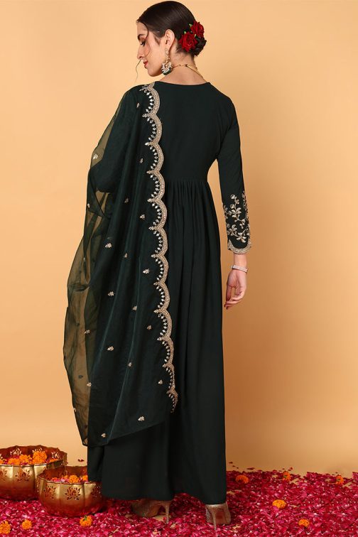 Green Georgette Embroidered Zari Work Flared Kurta Set - Image 4