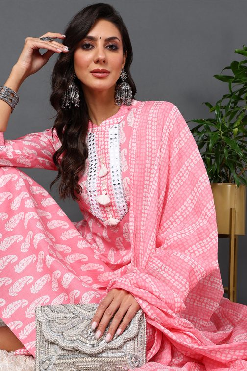 Cotton Pink Printed Straight Kurta Pant With Dupatta - Image 2