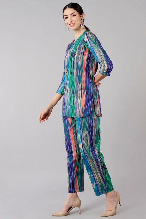 Multicolor Cotton Abstract Print Night Suit - Image 4