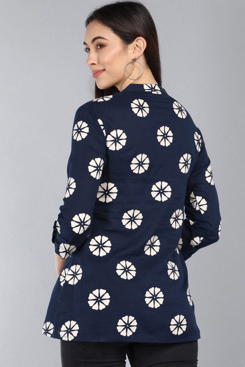 Trendy Navy Blue Floral Print Cotton Tunic - Image 4