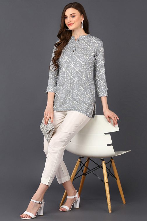 Bandhani Print Grey Cotton Blend Tunic ? Straight Cut