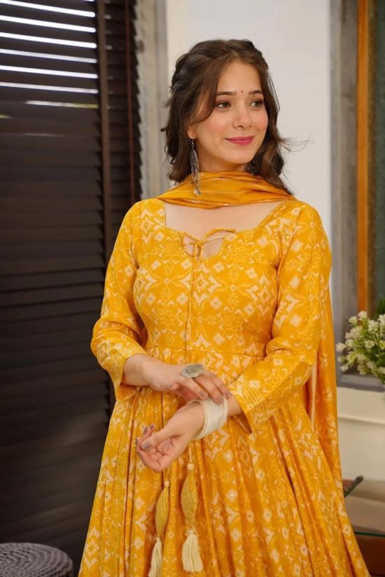 Flared Anarkali Kurta Set