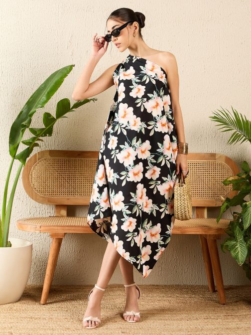Little Wish - Asymmetric One-Shoulder Crepe Dress ? Bold & Sleek