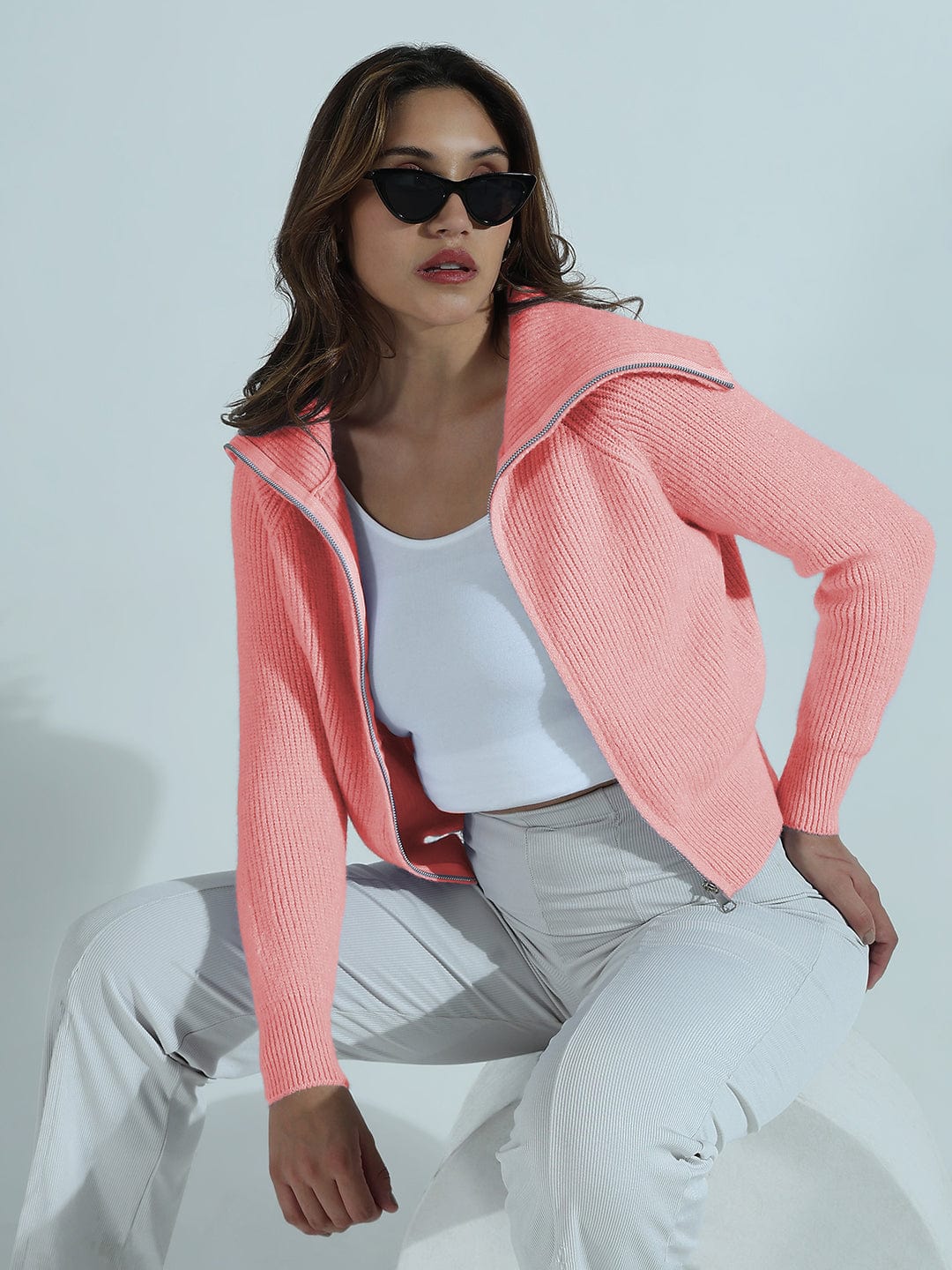 Women's Ribbed Pink Polo Collar Sweater with Front Zip Detail