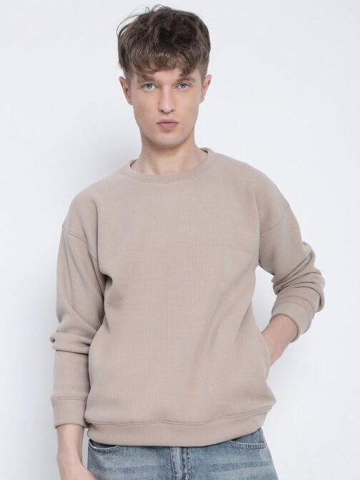 men?s beige round neck sweatshirt simple classic winter style - Image 2