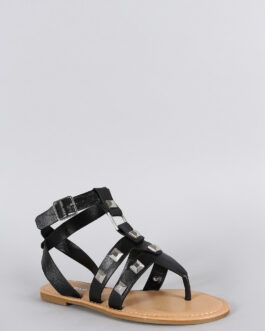 Women's Studded Thong Flat Sandal ? Edgy Glam Fashion Sandal