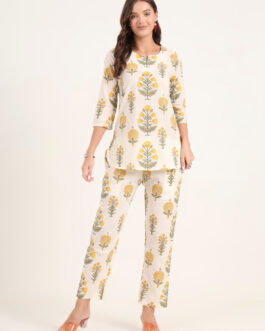 Little Wish Cream Printed Cotton Night Suit Sets