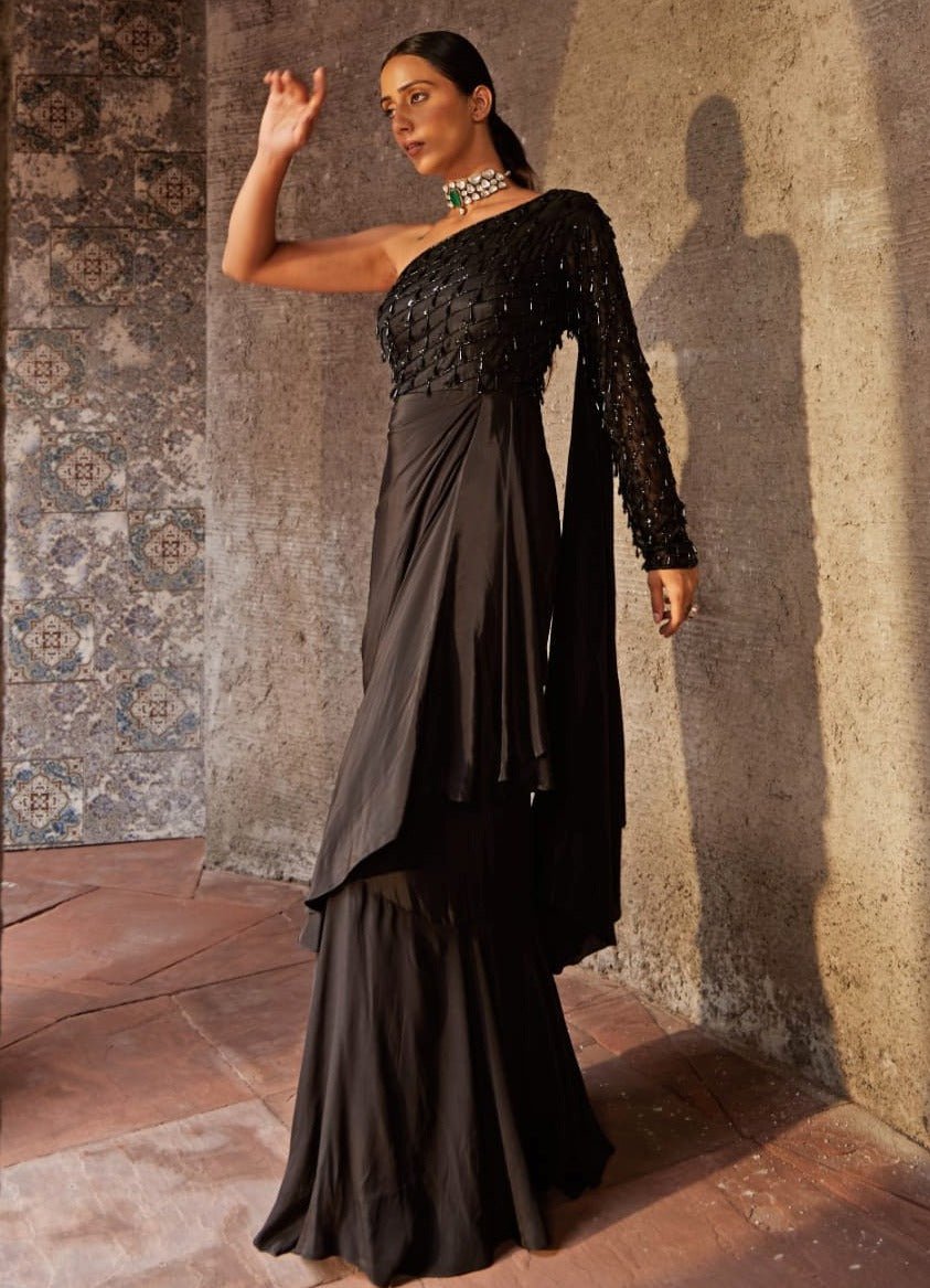 Black One Shoulder Gown