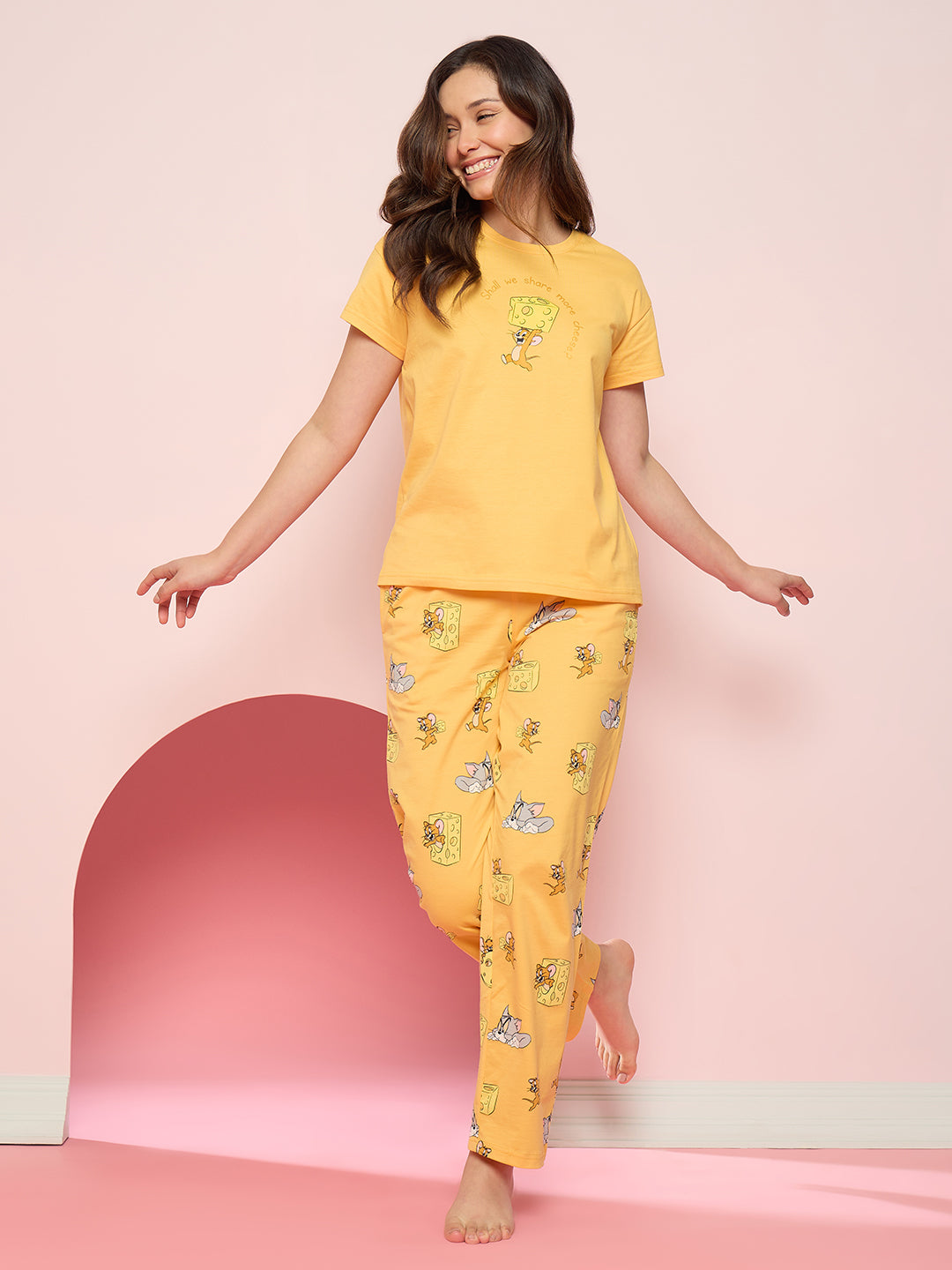 Tom and Jerry Treat Pals Pyjama Set