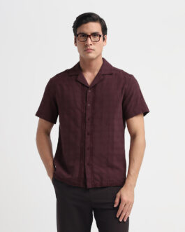 Resort Collar Embroidered Shirt