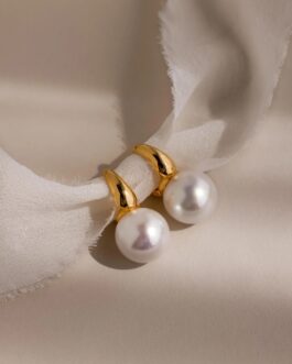 Dome Pearl Huggies