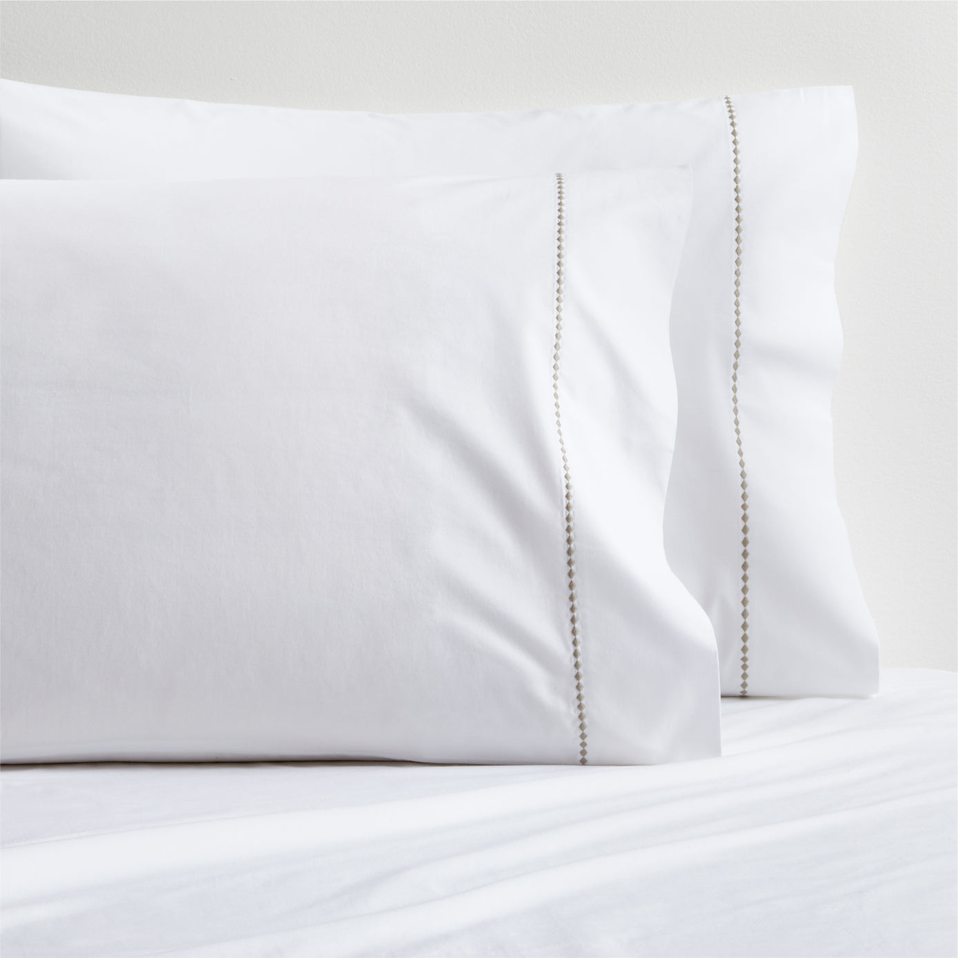 Brown Diamond Percale Pillowcases Set of 2