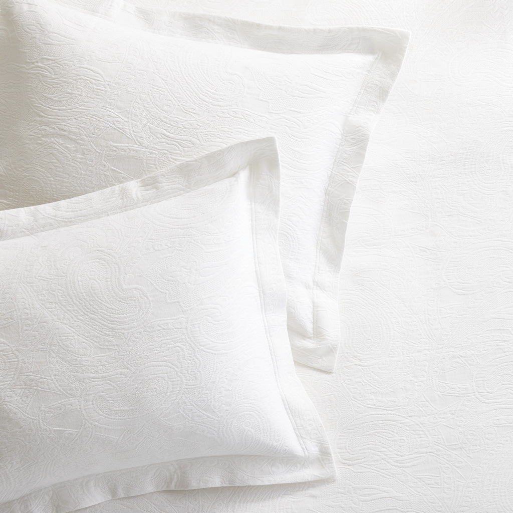 Paisley White Cotton Matelass? Shams set of 2