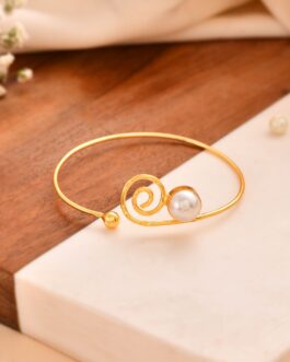 Women Gold Artifical Beads Slip On Bracelet