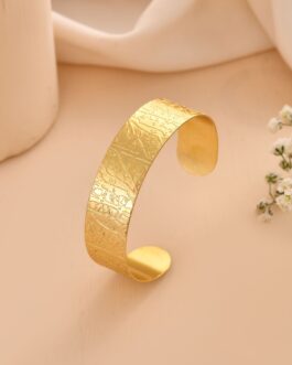 Women Gold Artifical Beads Slip On Bracelet