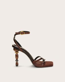 Maddie Sandal - Java