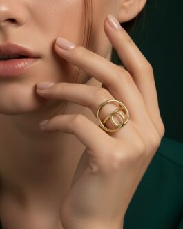 Women Golden Twisted Circular Ring