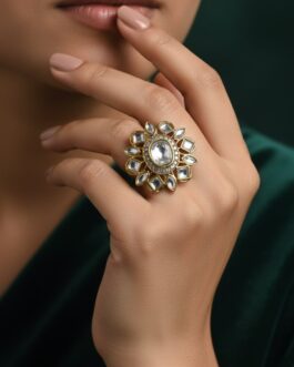 Women Beautiful Kundan Stone Ring