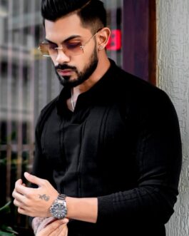Black Self Design Flat Knit Tshirt
