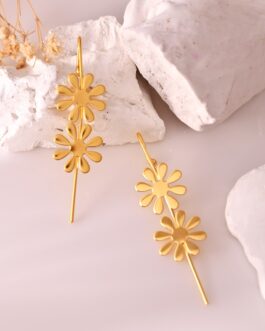 Women Gold Plated Floral Shaped Anti Tarnished Ear Cuff