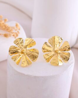Women Gold-Toned Floral Studs Earrings