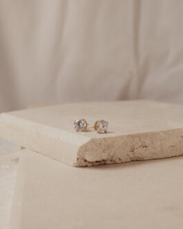 Round Diamond Studs